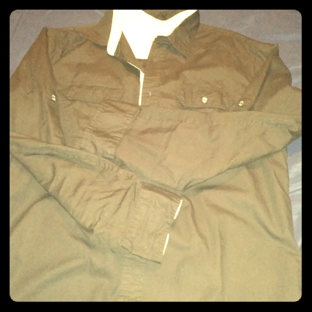 4/$20.. Black PD&C long sleeve button down